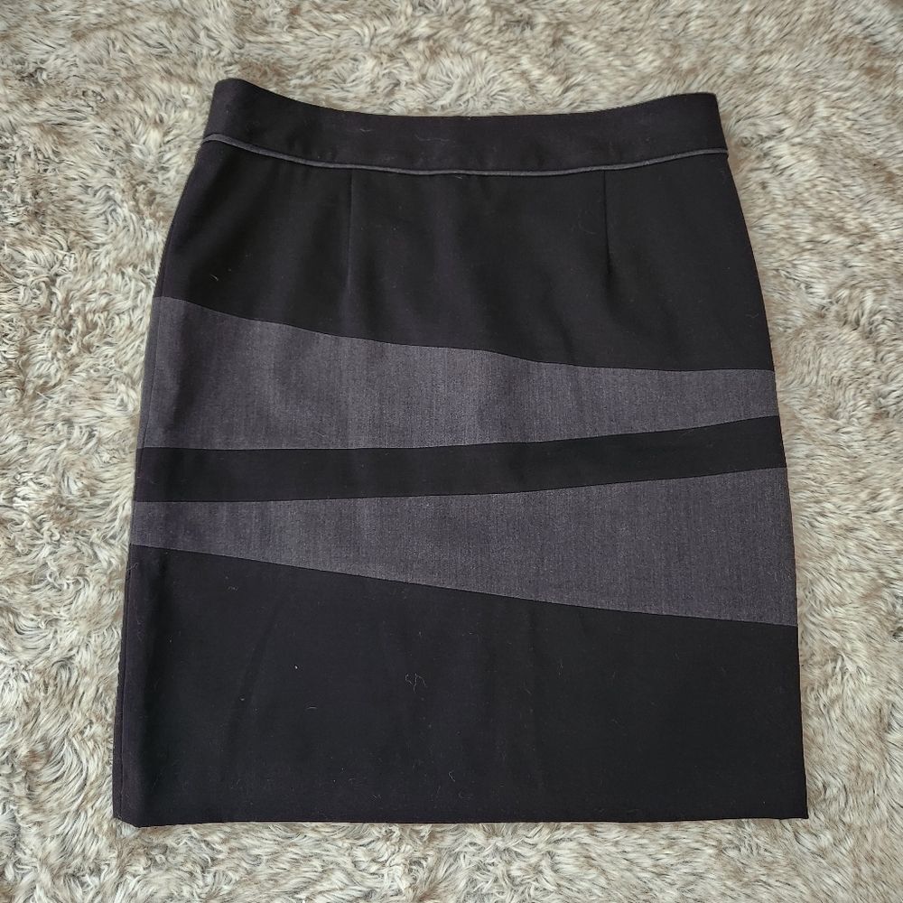 Atelier Luxe Black and Gray‎ Colorblocked Pencil Skirt Women's Size 12